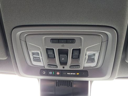 New 2026 GMC Sierra 1500 SLT w/ SLT Premium Plus Package image 36