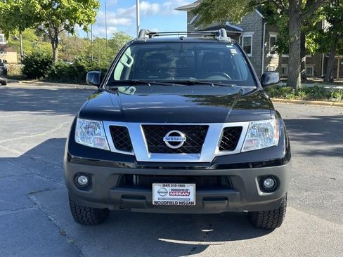 Certified 2020 Nissan Frontier PRO-4X w/ Pro-4x Utility Package image 2
