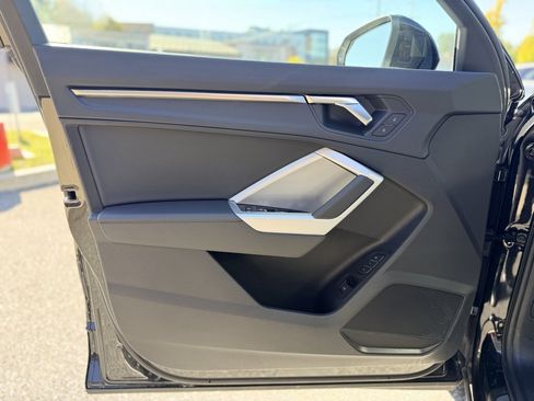 Certified 2024 Audi Q3 2.0T Premium image 13