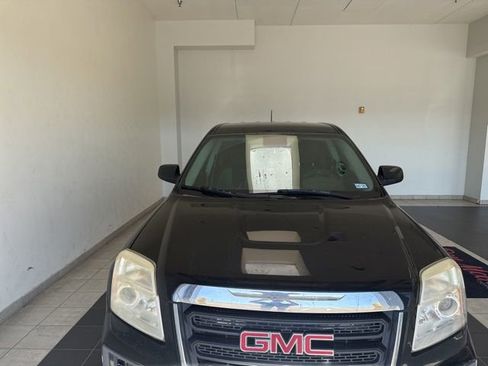 Used 2017 GMC Terrain SLE FWD image 3