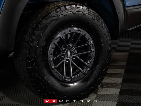 Used 2019 Ford F150 Raptor w/ Equipment Group 802A Luxury image 22