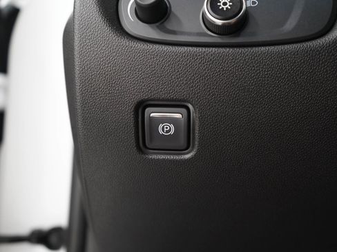 Used 2023 Chevrolet Blazer Premier w/ Driver Confidence II Package AWD/4WD image 27
