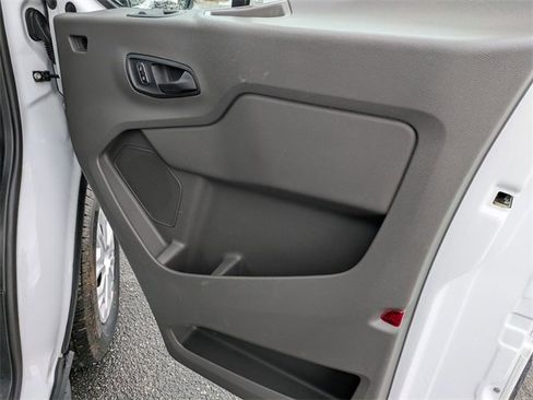 Used 2023 Ford Transit 350 XLT image 39