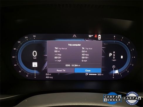 Used 2025 Volvo XC40 B5 Plus image 10