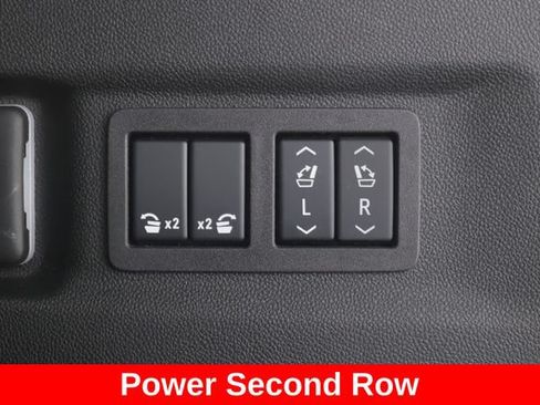Used 2026 Chevrolet Suburban Premier w/ Sun And Tow Package AWD/4WD image 34