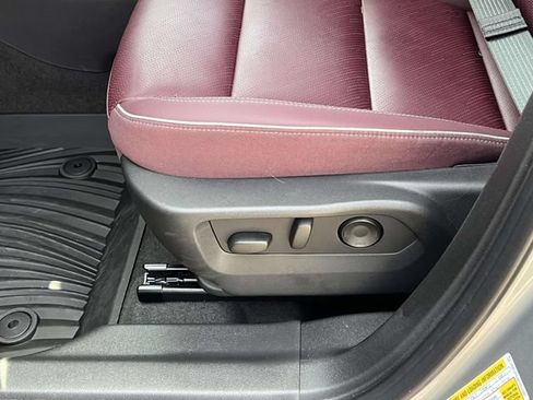 Used 2026 Buick Envision Sport Touring AWD/4WD image 22