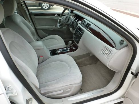 Used 2011 Buick Lucerne CX FWD image 11