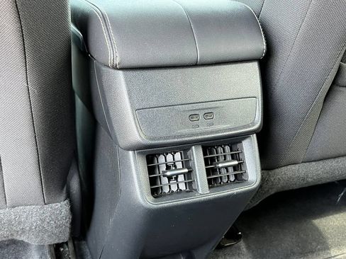 Used 2026 GMC Terrain Elevation AWD/4WD image 33