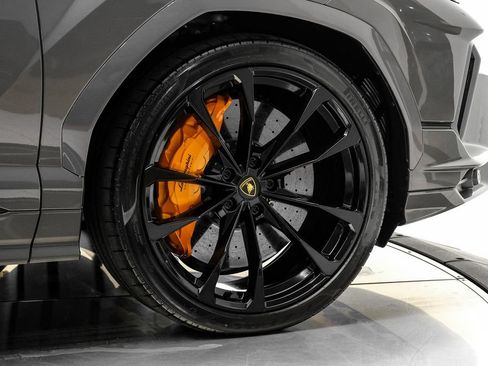 Used 2024 Lamborghini Urus S AWD/4WD image 63