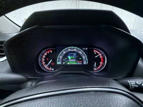 Certified 2023 Toyota RAV4 XLE w/ Convenience Package image 20