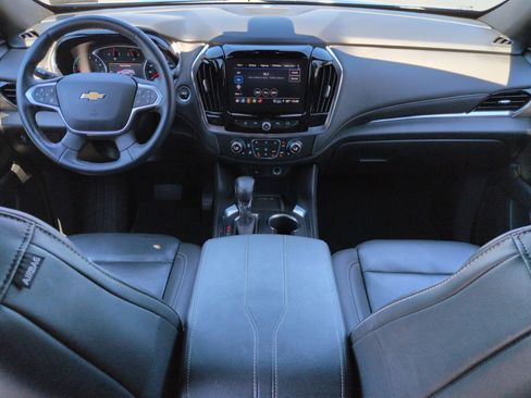 Used 2023 Chevrolet Traverse LT AWD/4WD image 20