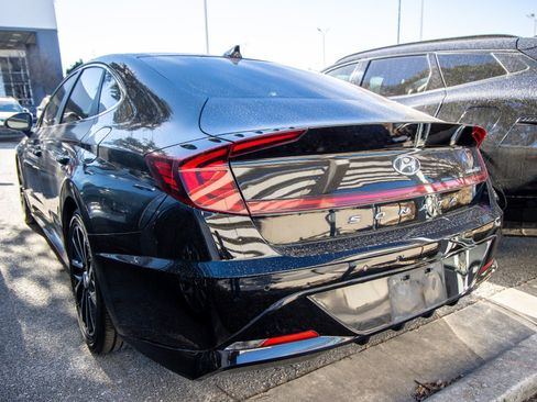 Used 2021 Hyundai Sonata Limited w/ Cargo Package image 7