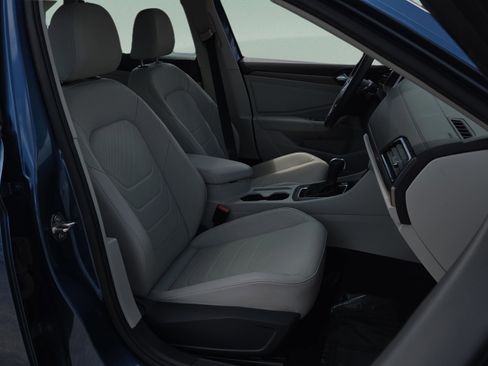 Used 2020 Volkswagen Jetta SEL Premium FWD image 18