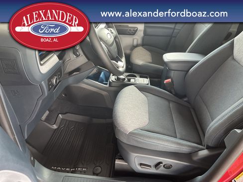 New 2025 Ford Maverick XLT w/ XLT Luxury Package image 10