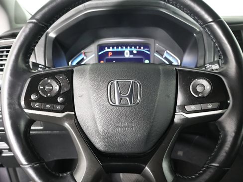 Certified 2024 Honda Odyssey Touring image 19