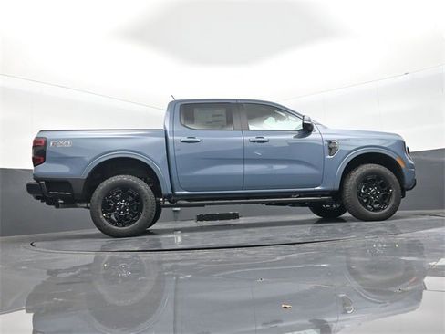 New 2025 Ford Ranger Lariat w/ FX4 Off-Road Package image 24