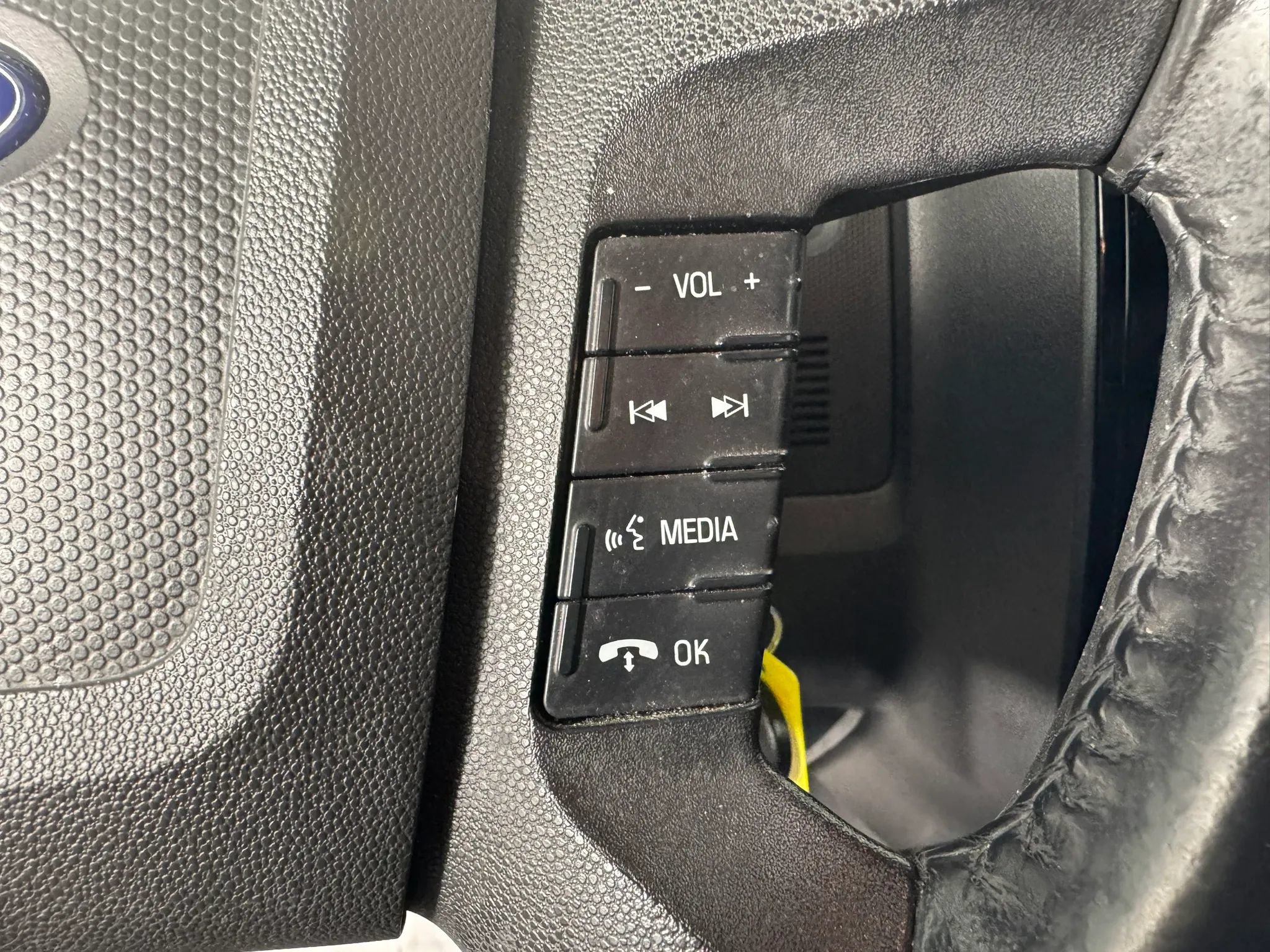 Used 2010 Ford Escape Limited AWD/4WD image 16