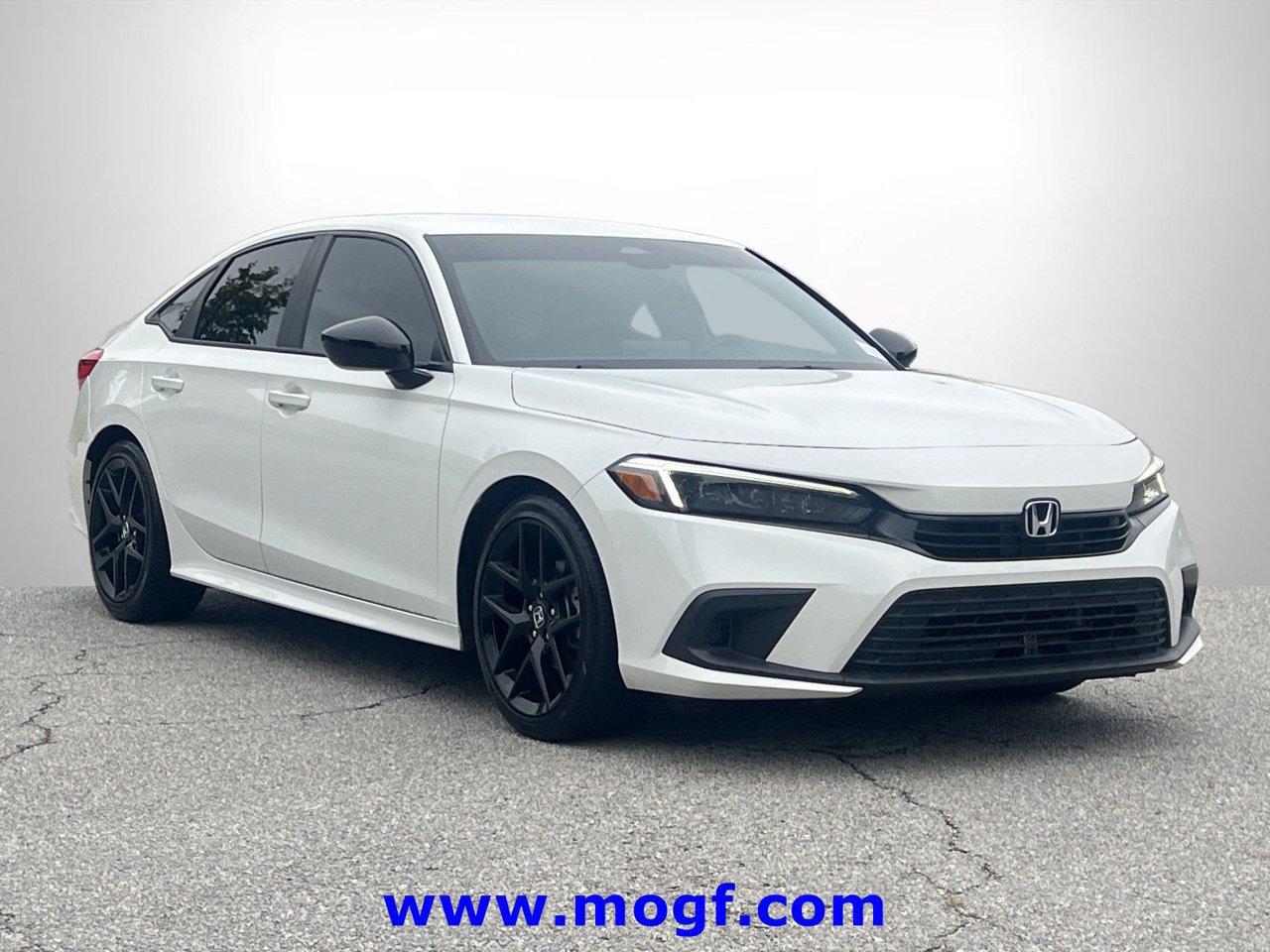 Used 2024 Honda Civic Sport image 4
