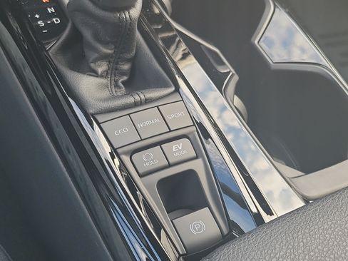New 2026 Toyota Camry XSE AWD/4WD image 30