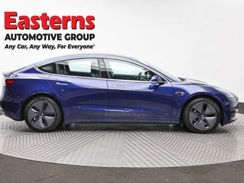 Used 2018 Tesla Model 3 Long Range RWD image 4