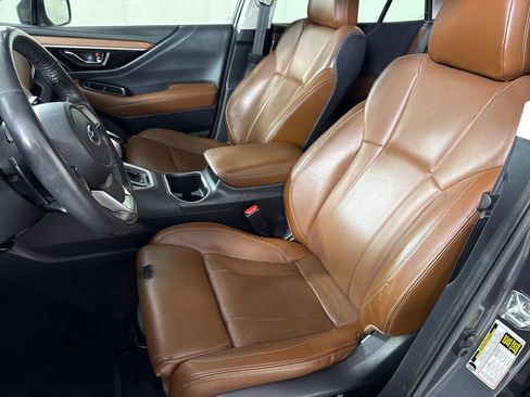 Used 2022 Subaru Outback Touring XT w/ Popular Package #2 AWD/4WD image 11