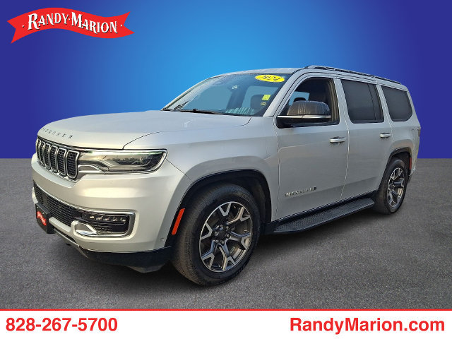 Used 2024 Jeep Wagoneer Series III AWD/4WD image 1