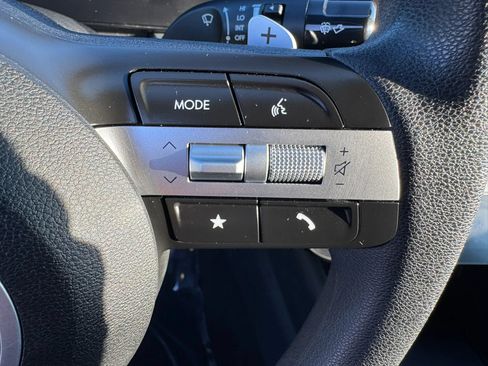 Used 2024 Hyundai Sonata SEL FWD image 16