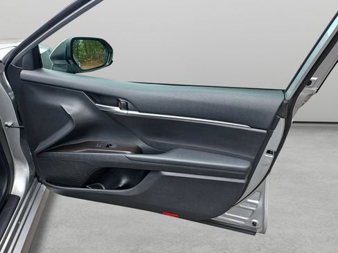 Used 2024 Toyota Camry LE FWD image 36