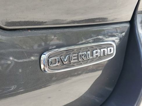 Used 2022 Jeep Grand Cherokee Overland w/ Advanced Protech Group III image 8