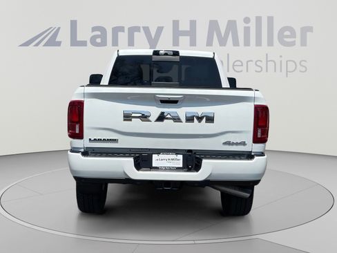 Used 2026 RAM 2500 Laramie w/ Sport Appearance Package AWD/4WD image 5