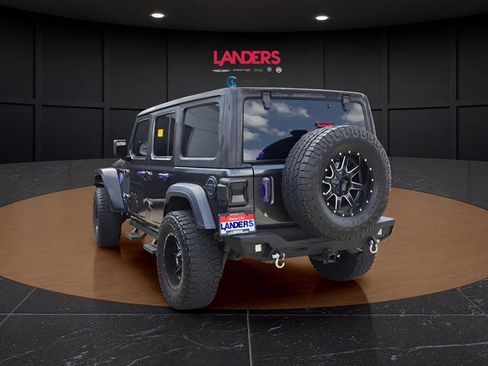 Used 2018 Jeep Wrangler Unlimited Sport S image 2