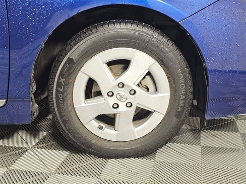 Used 2010 Toyota Prius Three image 9