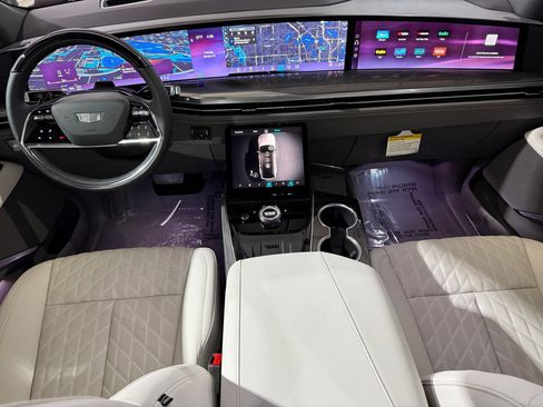 New 2026 Cadillac Escalade IQL Sport 1 AWD/4WD image 11