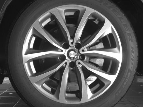 Used 2019 BMW X3 sDrive30i w/ Convenience Package RWD image 12