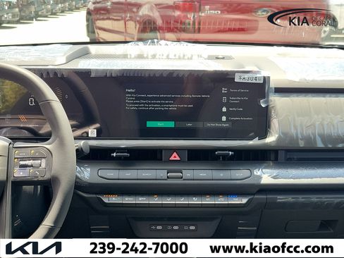 New 2027 Kia Seltos S FWD image 17