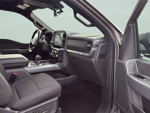 New 2025 Ford F150 XLT w/ Equipment Group 302A MID image 19