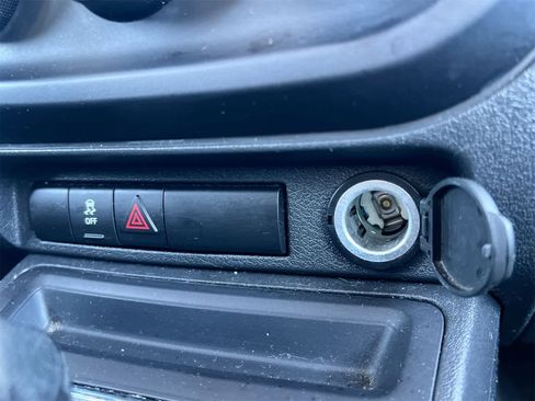 Used 2015 Jeep Patriot Sport w/ Power Value Group image 29