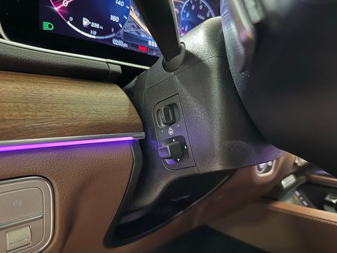 Used 2024 Mercedes-Benz GLE 350 4MATIC image 22