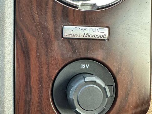 Used 2014 Ford F350 Lariat w/ Lariat Interior Package image 36