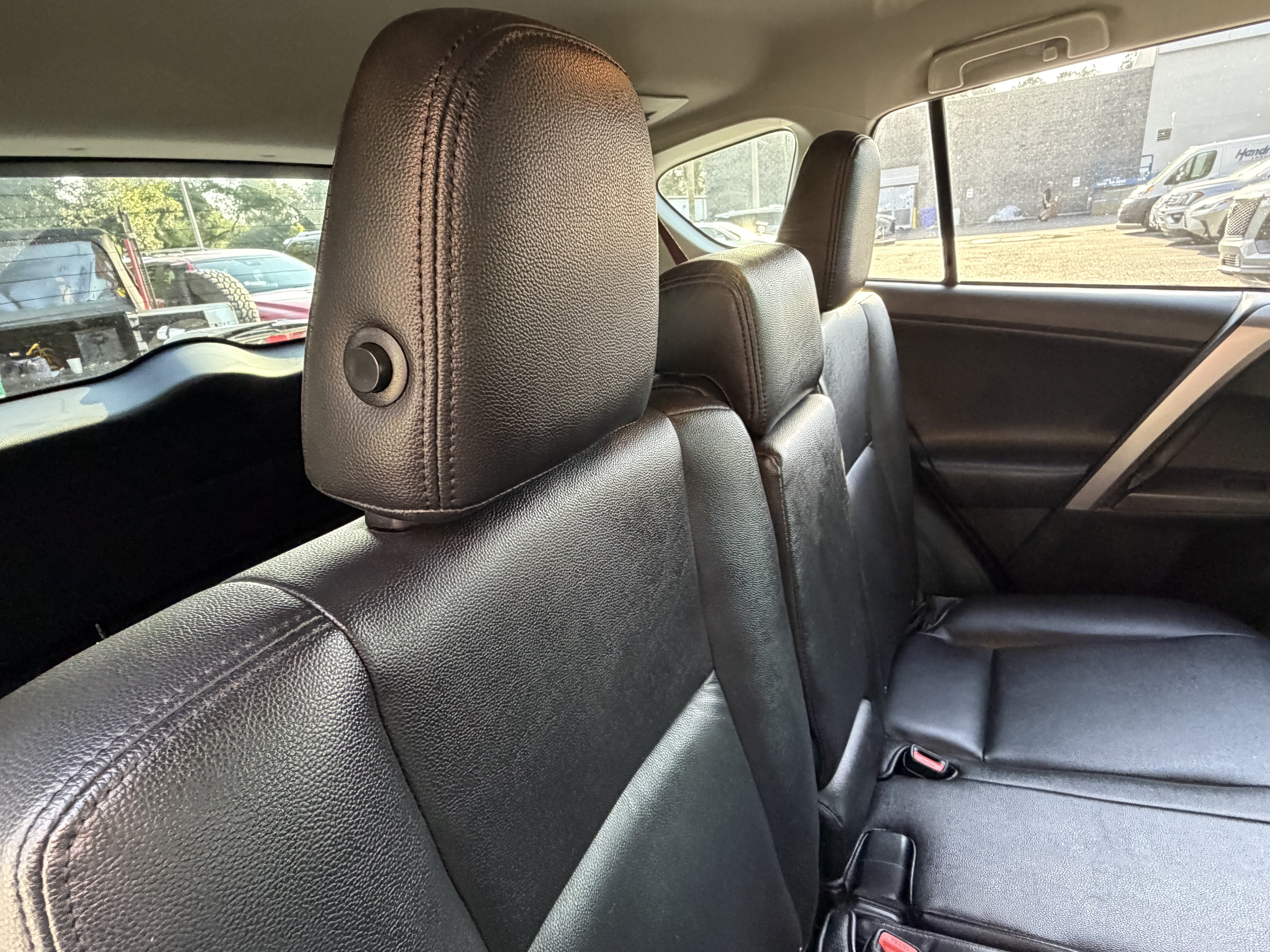 Used 2017 Toyota RAV4 LE FWD image 38
