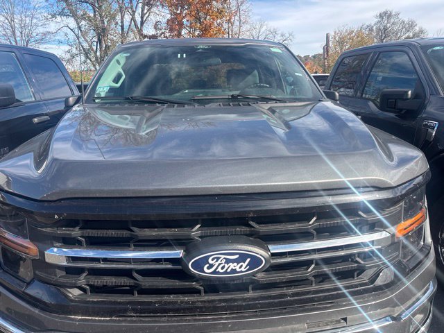 Used 2025 Ford F150 XLT w/ Equipment Group 301A Standard AWD/4WD image 2