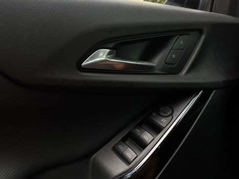 Used 2025 Chevrolet Equinox LT FWD image 20