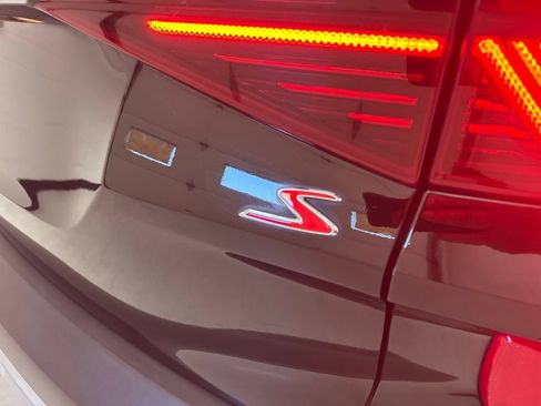Used 2021 Kia Seltos S FWD image 10