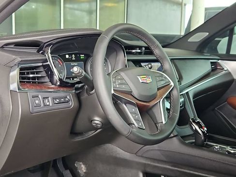 Certified 2026 Cadillac XT5 Premium Luxury w/ Driver Assist Package FWD image 10