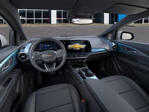 New 2026 Chevrolet Equinox EV LT image 15