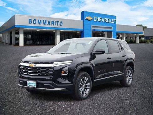 New 2026 Chevrolet Equinox LT w/ Convenience Package II AWD/4WD image 1