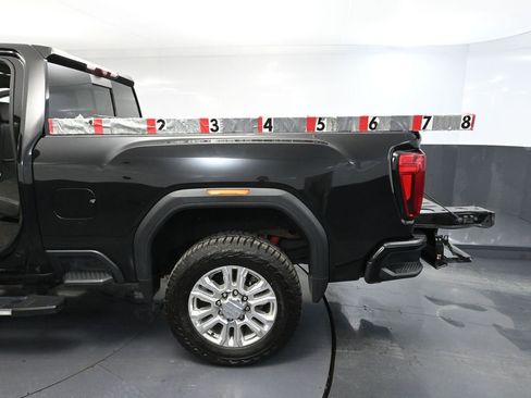 Used 2023 GMC Sierra 2500 Denali w/ Denali Ultimate Package AWD/4WD image 46