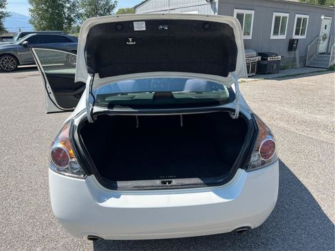 Used 2012 Nissan Altima 2.5 S FWD image 13