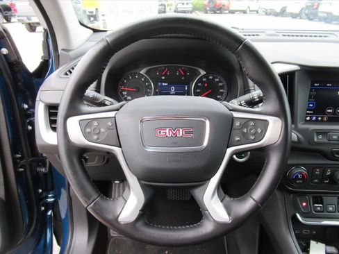 Used 2020 GMC Terrain SLE w/ Driver Convenience Package image 17