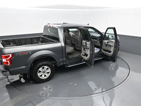 Used 2020 Ford F150 XLT image 25